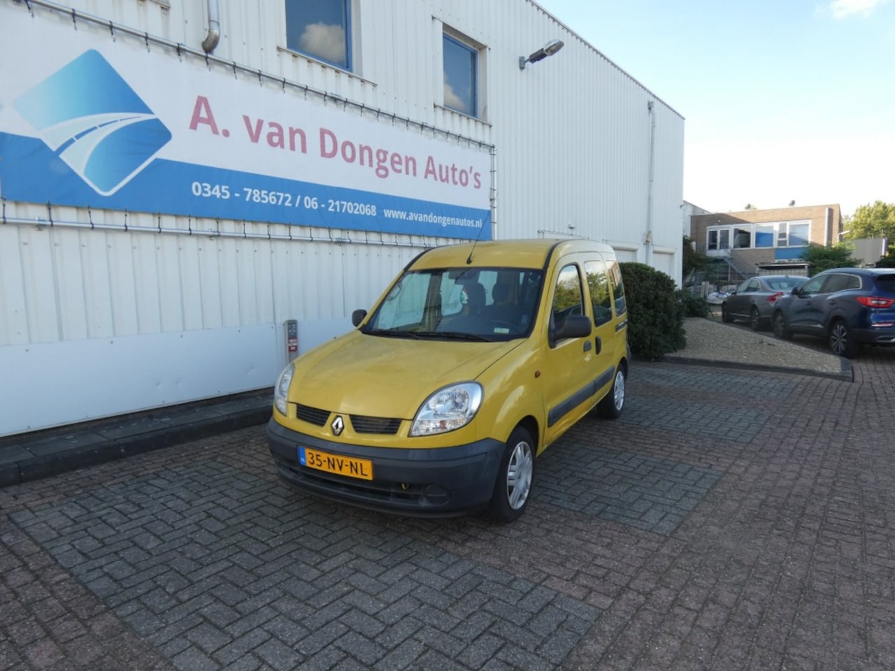 Renault Kangoo - 1.6-16V Expression 1.6-16V EXPRESSION,Airco,Rolstoellift,Dubbel Gaspedaal - AutoWereld.nl