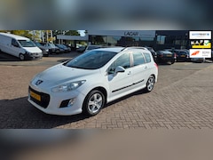 Peugeot 308 SW - 1.6 VTi Blue Lease / bj.2012/ navigatie/trekhaak/sportvelgen/ cruise control / NAP met 126