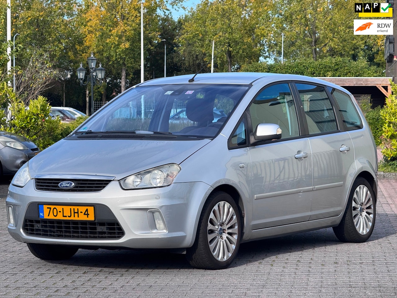 Ford C-Max - 1.8-16V Limited | Navigatie | Bluethooth | Airco | Parkeersensoren | Trekhaak | Elektrisch - AutoWereld.nl