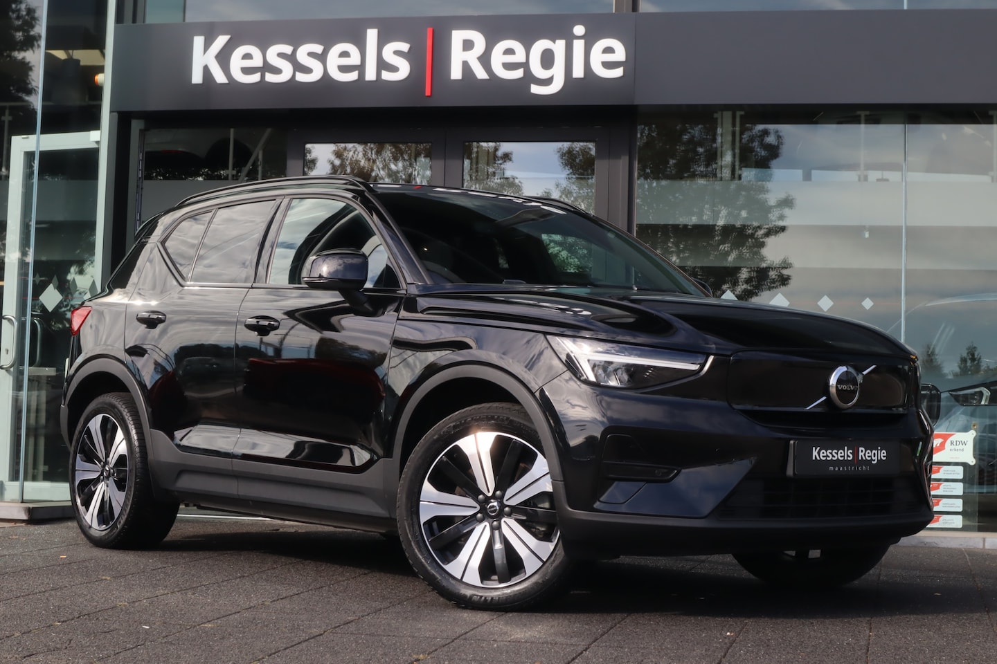 Volvo XC40 - Recharge Single Motor Plus 70 kWh SOH 94% | BLIS | ACC | Navi | Camera - AutoWereld.nl