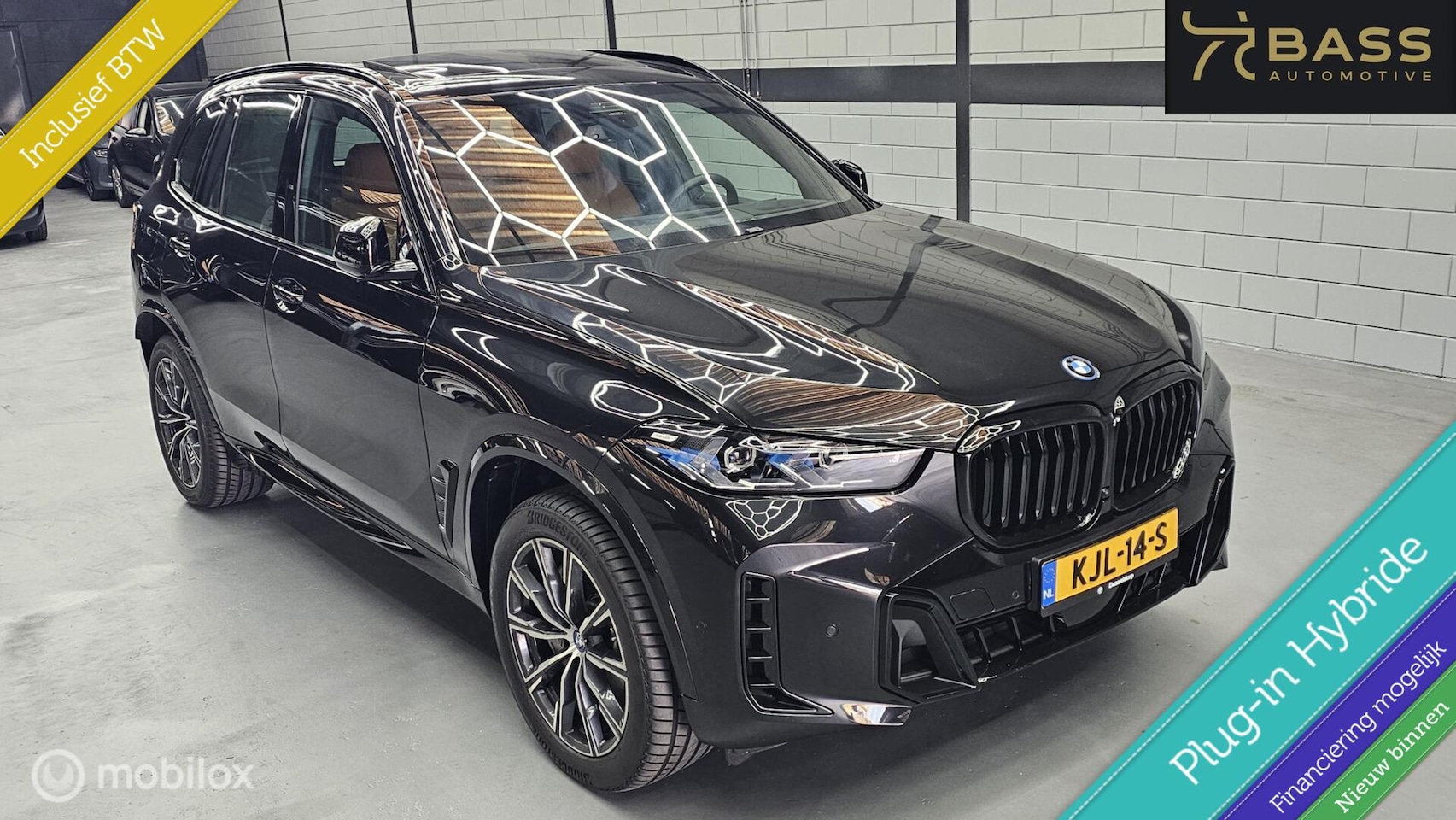 BMW X5 - xDrive 50e 3.0ie met 390PK Bj 2025 Lage KM ! - AutoWereld.nl