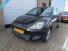 Ford Fiesta - 1.3-8V Futura XL 4 Nieuwe Banden APK 10-2027