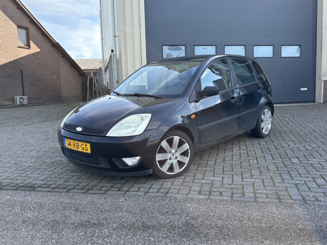 Ford Fiesta - 1.6-16V Futura Airco ijskoud Org NL NAP Velgen - AutoWereld.nl