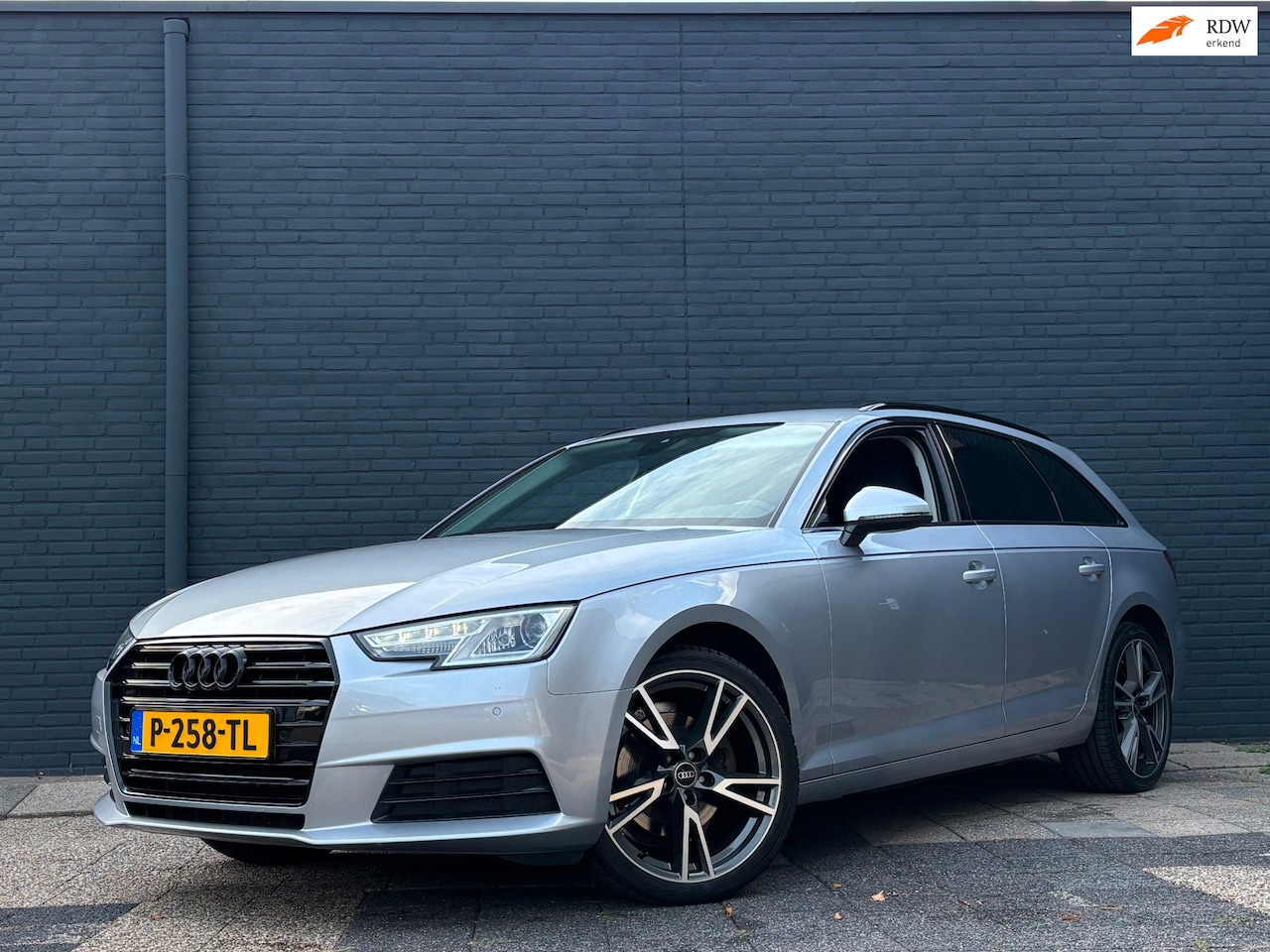 Audi A4 Avant - 1.4 TFSI Design Pro Line | Trekhaak | Navi | Stoelverwarming | Automaat - AutoWereld.nl