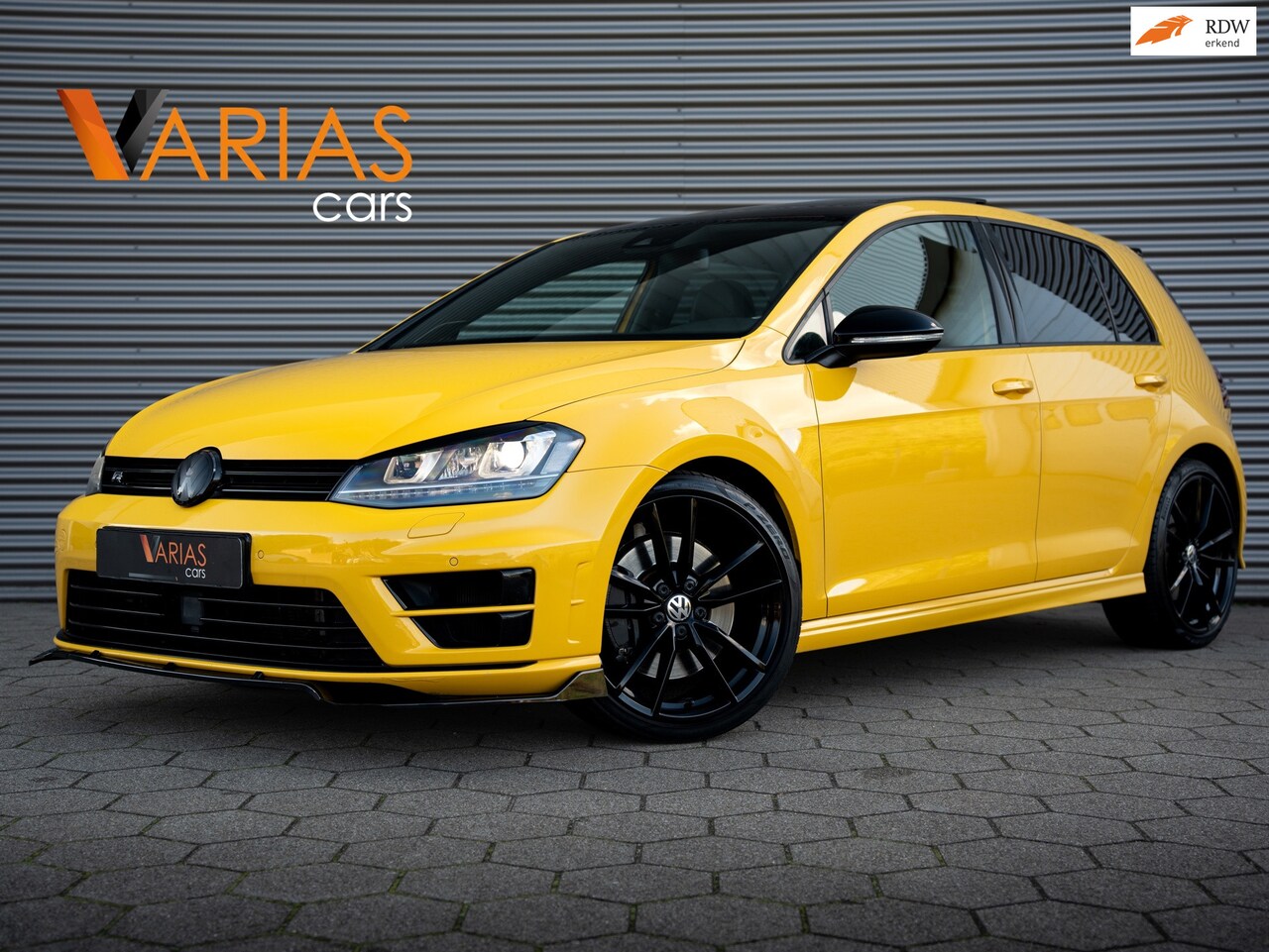 Volkswagen Golf - 2.0 TSI R 4Motion Pano Leer DynAudio VOL! - AutoWereld.nl