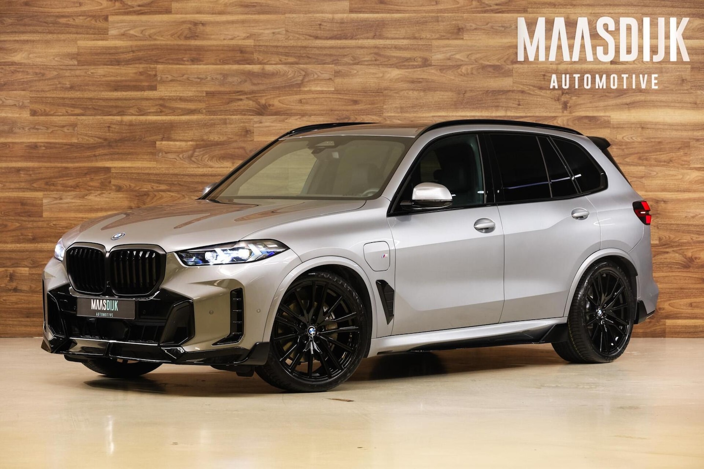 BMW X5 - xDrive50e M-Sport Pro|Aero|Pano|HUD|360|H&K|Trekhaak| - AutoWereld.nl
