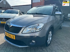 Skoda Roomster - 1.2 TSI Arctic AUTOMAAT-NAVI-CRUISE-CLIMA