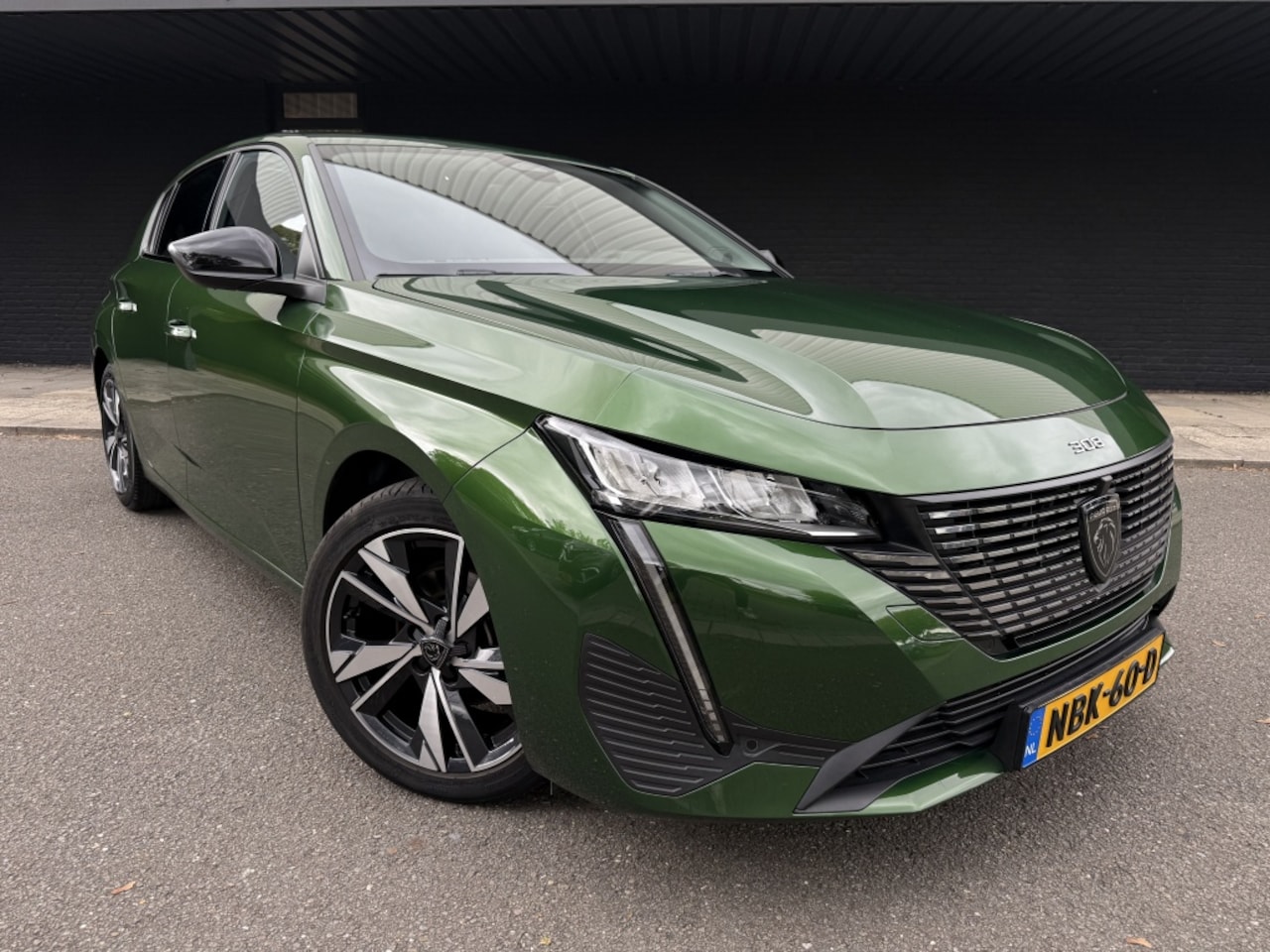 Peugeot 308 - 1.2 PureTech Allure 1.2 PureTech Allure - AutoWereld.nl