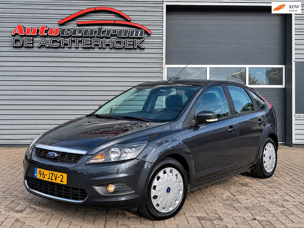 Ford Focus - 1.8 Limited|cruise control|nav|AC - AutoWereld.nl