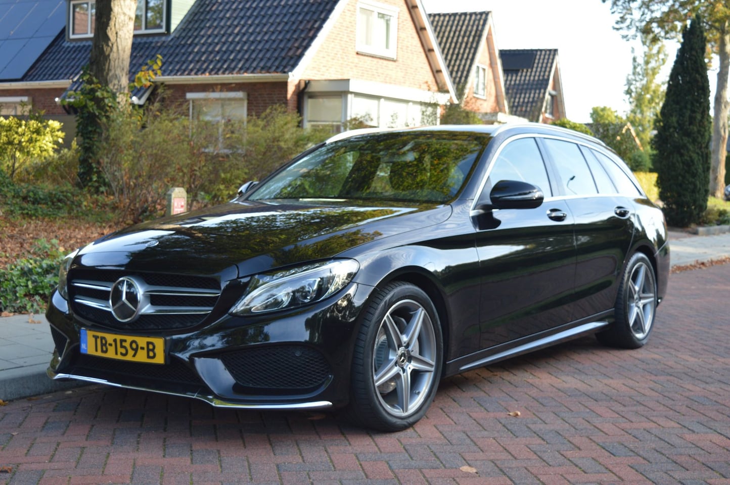 Mercedes-Benz C-klasse Estate - 200 Prestige AMG-styling /navi/camera/trekhaak - AutoWereld.nl