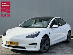Tesla Model 3 - BWJ 2022 | 283PK Standard RWD Plus 60 kWh | PANO DAK | LEER | CLIMA | STOEL&STUUR VERW | C
