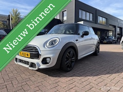 MINI 3-Deurs - 1.5 Cooper Chili JCW Pakket Autom Navi Led Sportst