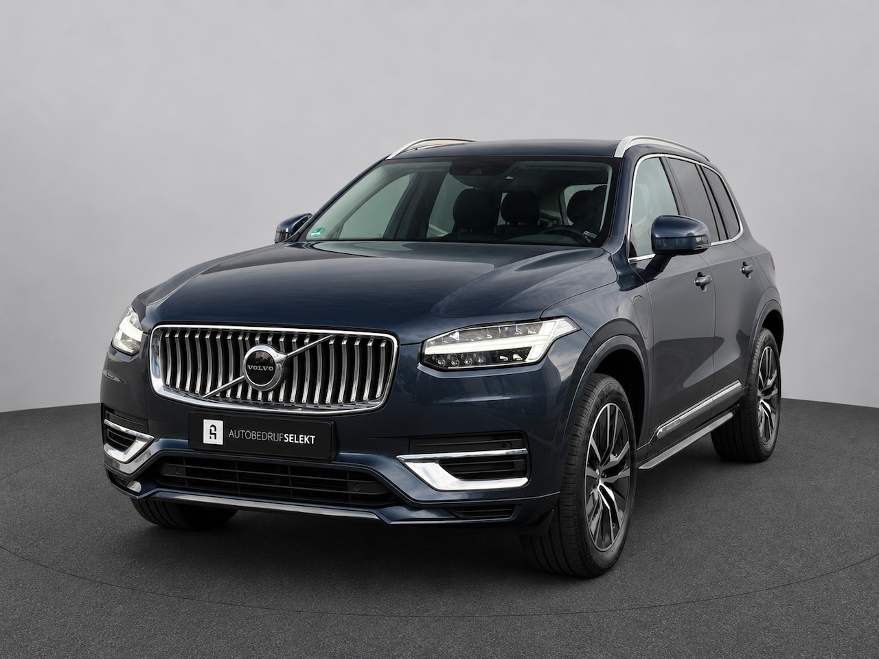 Volvo XC90 - 2.0 T8 Recharge AWD Inscription Expression 2.0 T8 Recharge AWD Inscription Expression - AutoWereld.nl