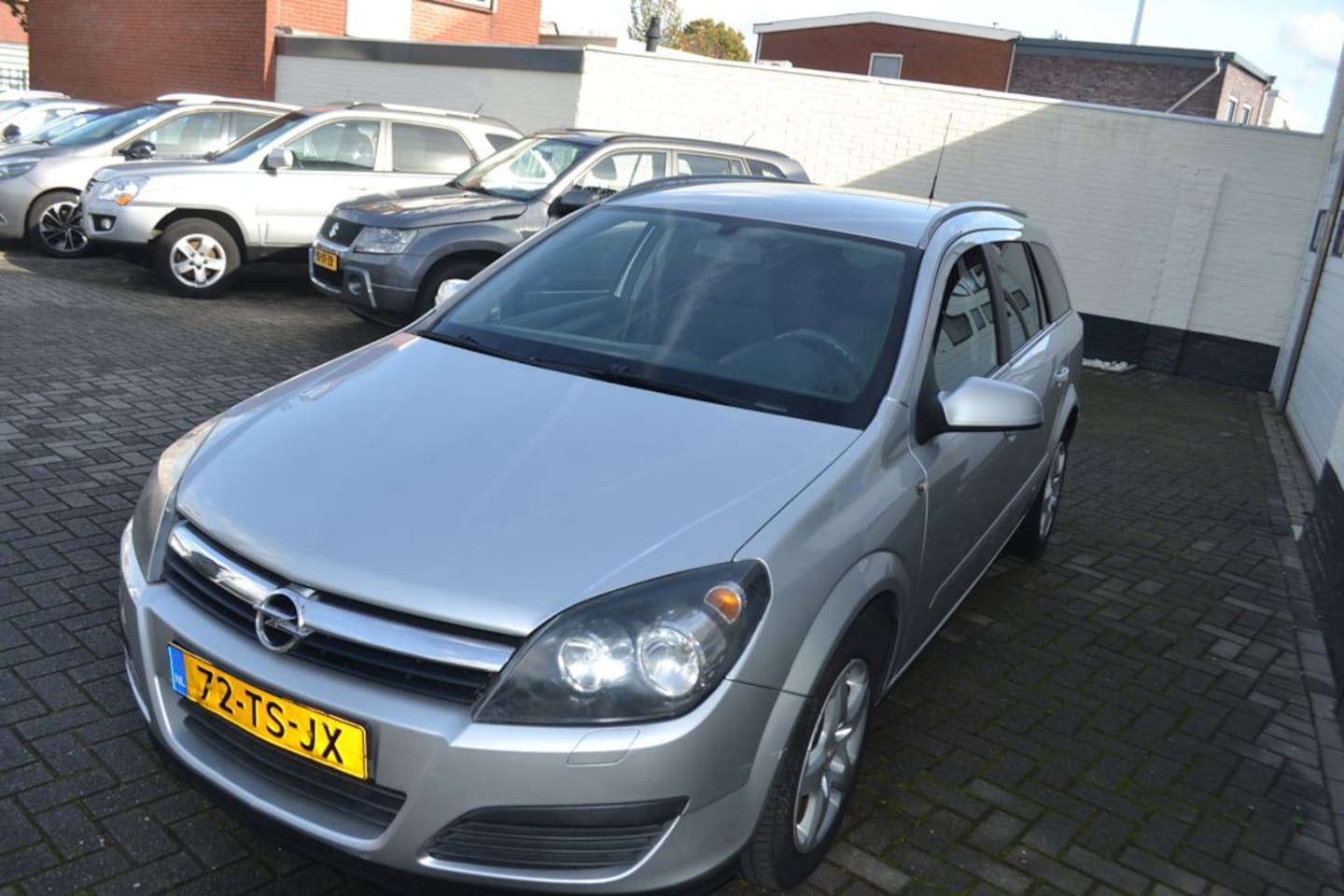 Opel Astra Wagon - 1.6 Edition Android Scherm/Trekhaak Mooie Auto - AutoWereld.nl