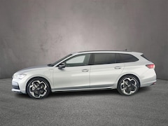 Skoda Superb - Sportline Business 1.5 TSI PHEV 204pk DSG Automaat Trekhaak, Adaptive cruise control, LED