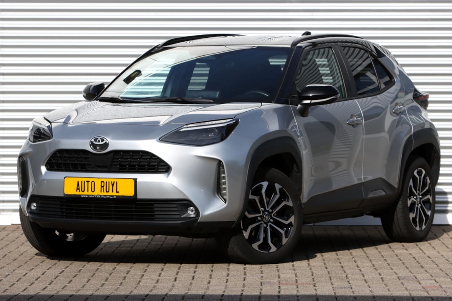 Toyota Yaris Cross - 1.5 Hybrid 115 Dynamic Two-Tone / Face-Lift - AutoWereld.nl