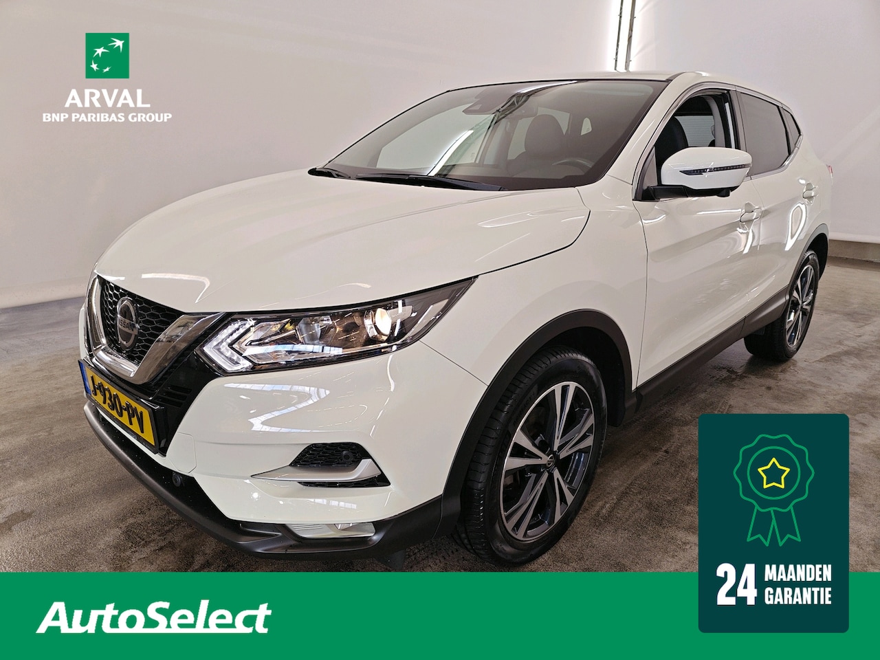 Nissan Qashqai - 1.3 DIG-T 160pk Automaat N-Connecta | Trekhaak | Half Leder/Stof | Stoelverwarming | 360 C - AutoWereld.nl