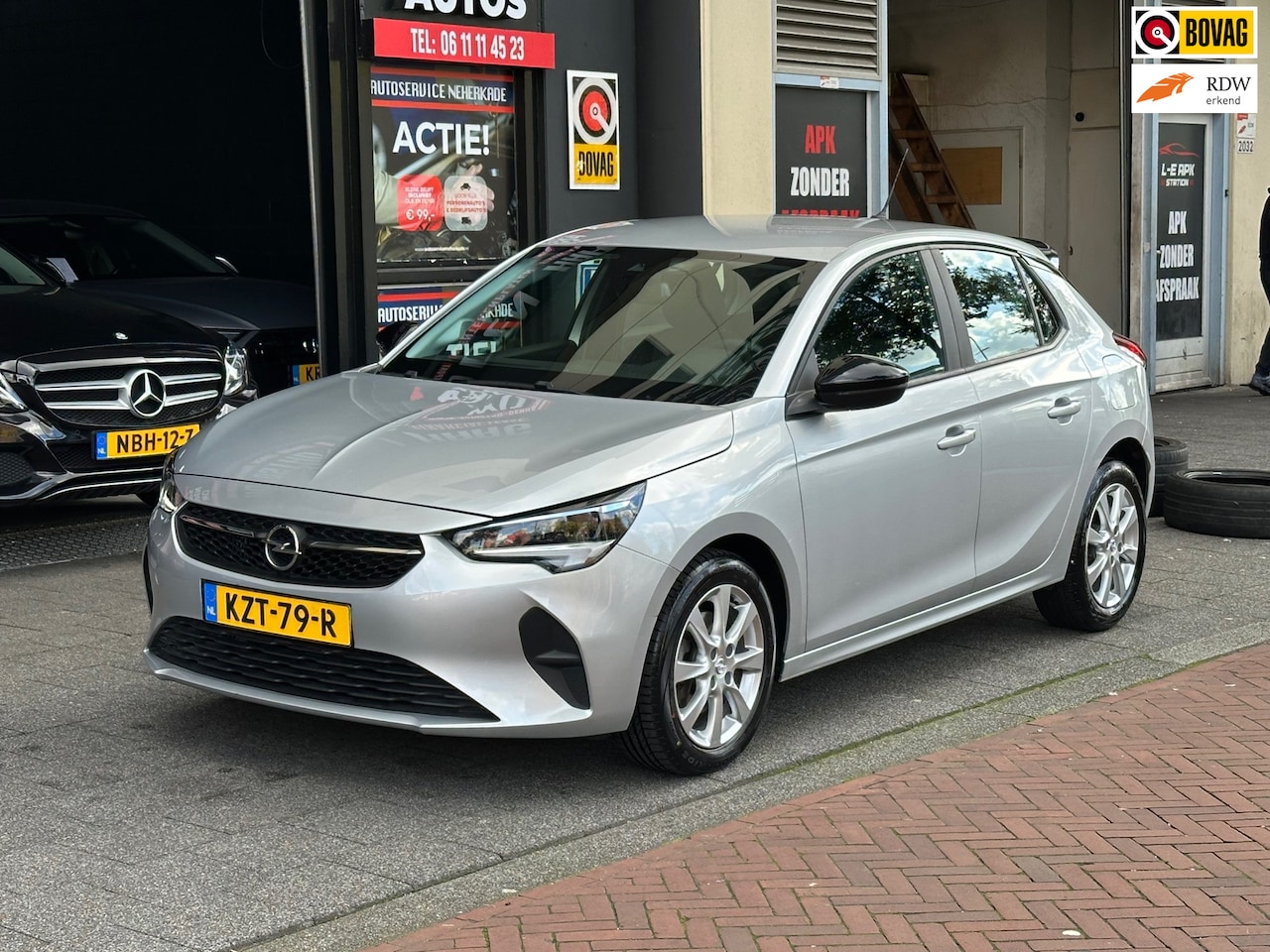 Opel Corsa - 1.2 Elegance Automaat Navi Airco Carplay PDC - AutoWereld.nl