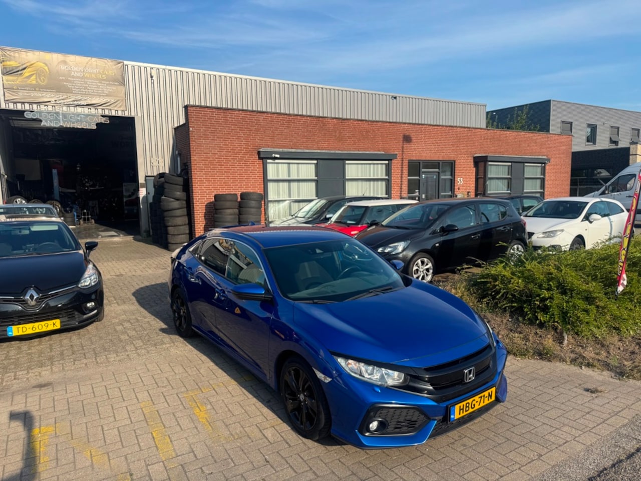 Honda Civic - 1.0 i-VTEC Elegance Camera Carplay Stoel Verwarming Cruise Control - AutoWereld.nl