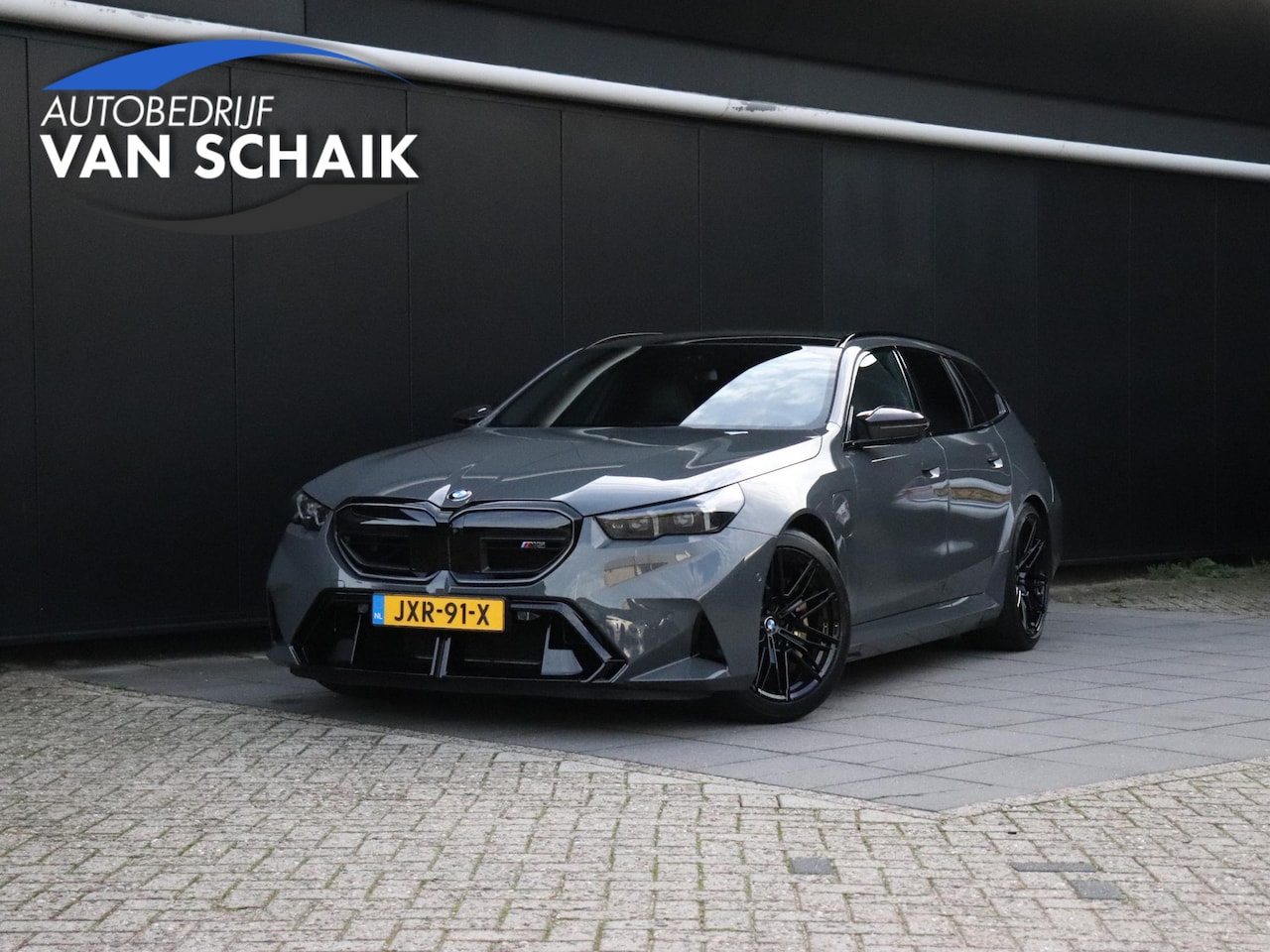 BMW 5-serie Touring - M5 | KERAMISCH | LEDER | MEMORY | PANO | B&W | 360° CAMERA | TREKHAAK | HEAD-UP | STOELVER - AutoWereld.nl