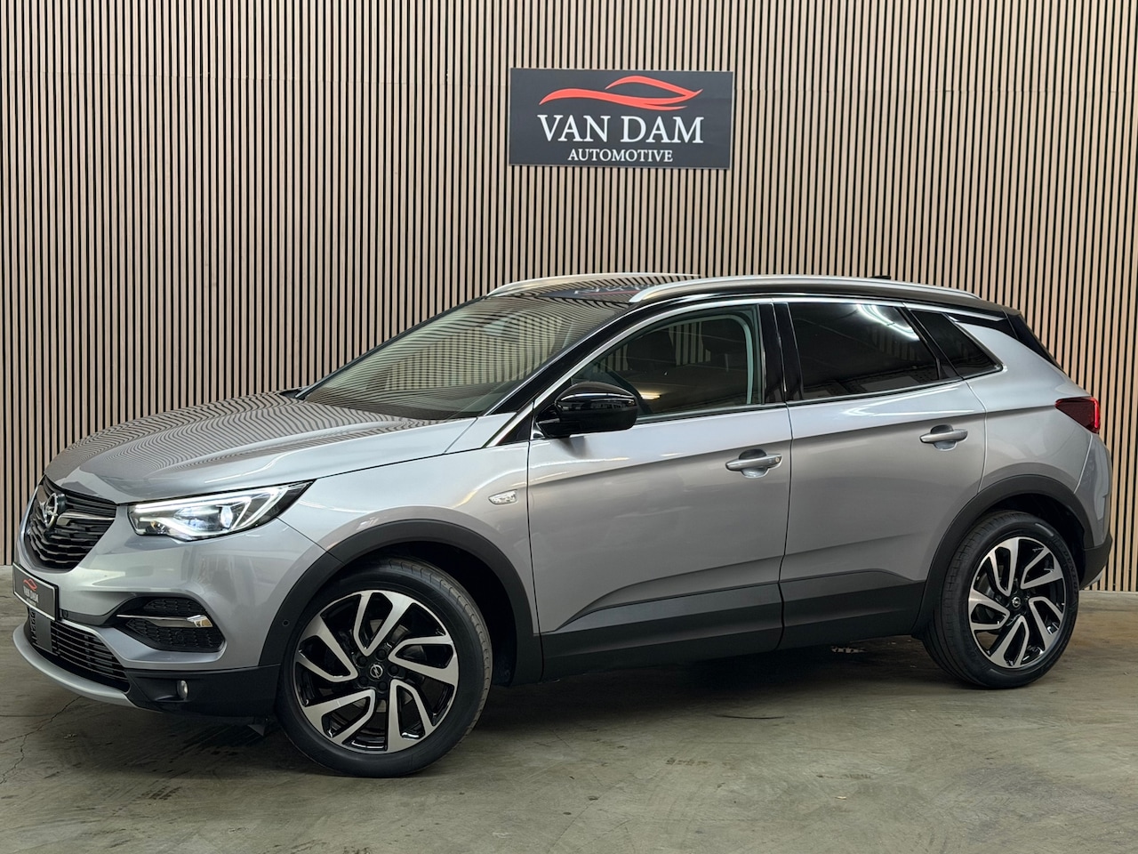 Opel Grandland X - 1.2 Turbo Ultimate 2019 LEDER CAMERA LED DENON-AUDIO - AutoWereld.nl