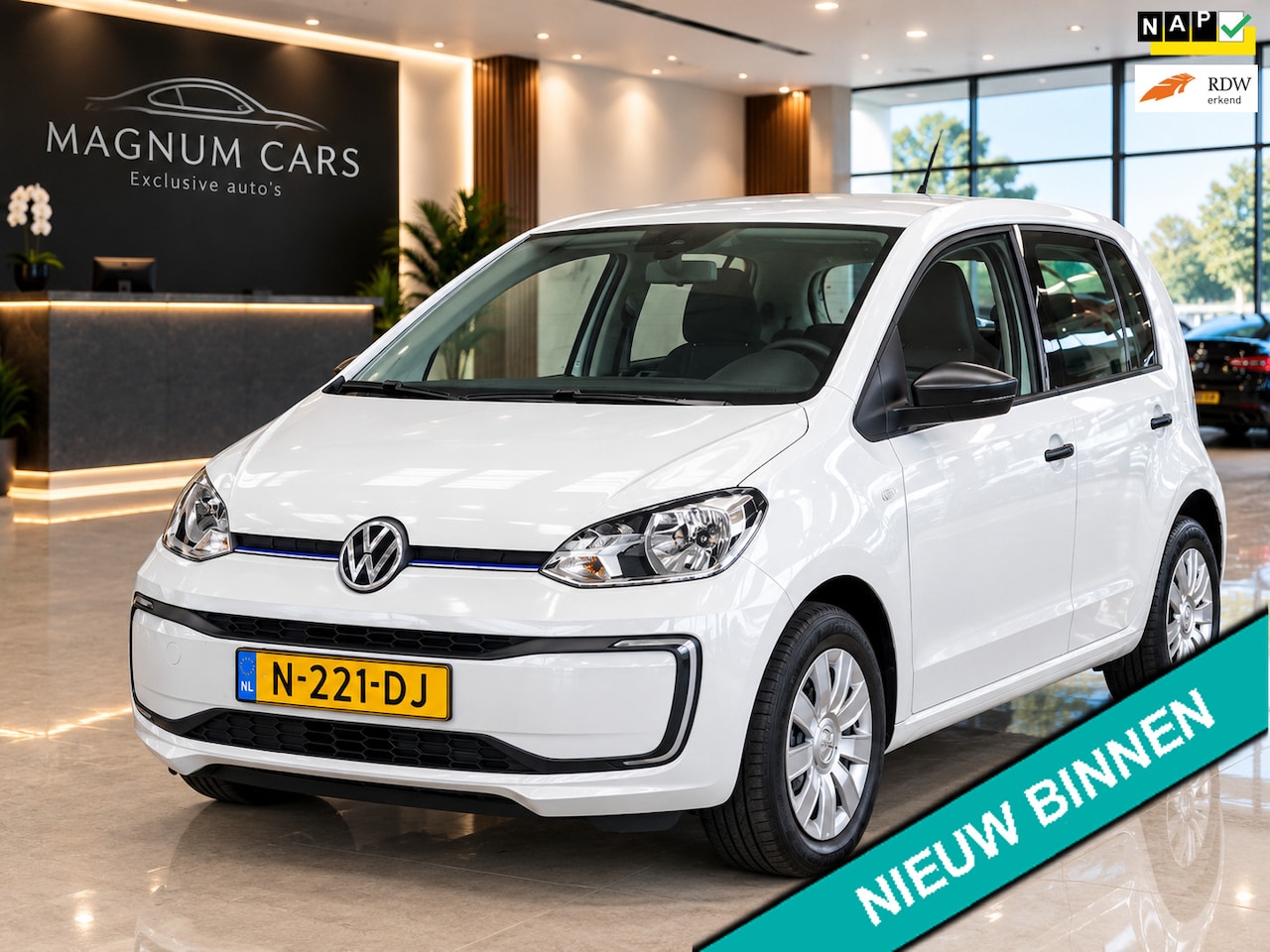 Volkswagen e-Up! - NAP KM'S 5DRS 100% ELEKTRISCH AUTOMAAT SOH 93% AIRCO PARKEERSENSOR BLUETOOTH CRUISECO NW A - AutoWereld.nl