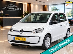 Volkswagen e-Up! - NAP KM'S 5DRS 100% ELEKTRISCH AUTOMAAT SOH 93% AIRCO PARKEERSENSOR BLUETOOTH CRUISECO NW A