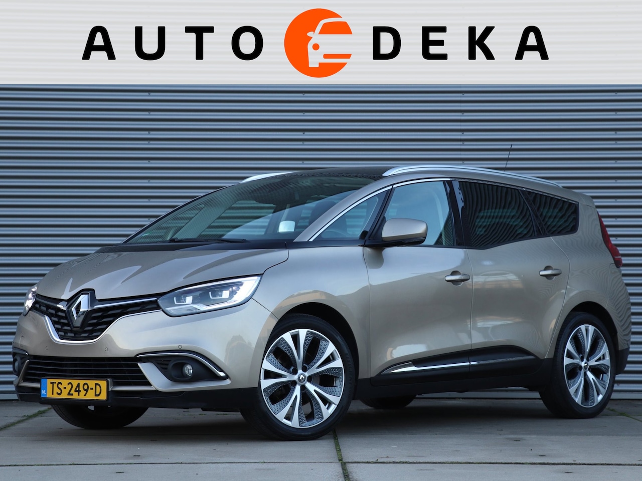 Renault Grand Scénic - 1.3 TCe Intens 7 PERS. *Dealeronderh.*Panodak* - AutoWereld.nl
