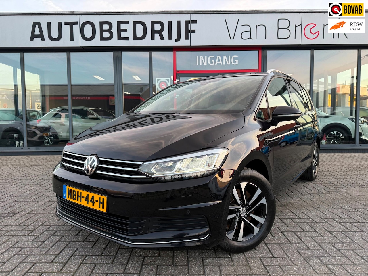 Volkswagen Touran - 1.0 TSI | IQ Drive | 7P | Dodehoekdetectie | ACC - AutoWereld.nl