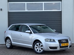 Audi A3 Sportback - 1.6 Ambiente Pro Line / 5-Deurs / NAP