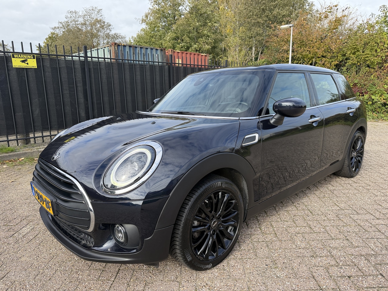 MINI Clubman - 1.5 One Business Edition Carplay/Stoelverw/Clima/Cruise/PDC - AutoWereld.nl