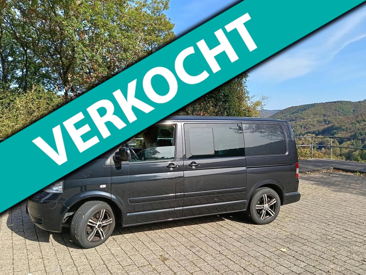 Volkswagen Transporter Multivan - 2.5 TDI Automaat Edition DC - AutoWereld.nl
