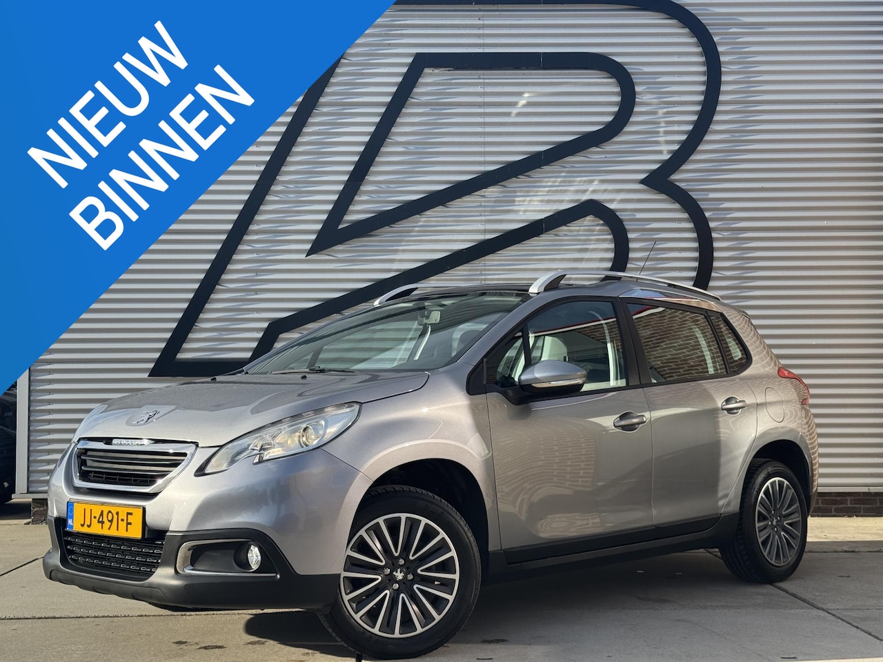 Peugeot 2008 - 1.2 PureTech Blue Lion Navi|Pano|Airco|Cruise|Trekhaak|PDC|Automaat|Elektr. Ramen|N.A.P|AP - AutoWereld.nl