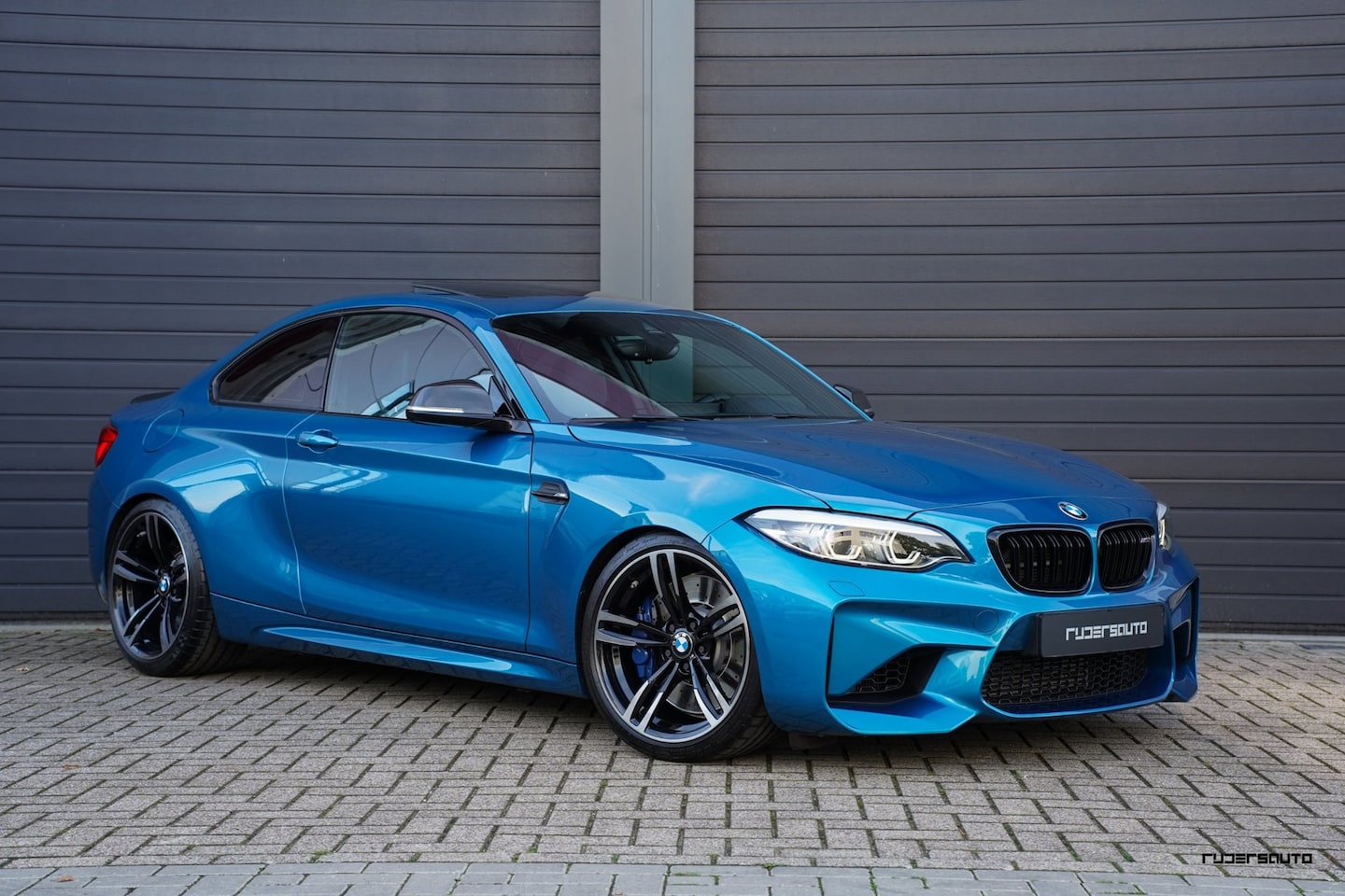 BMW M2 - DCT LCI | KW V3 | M-Performance uitlaat | Eventuri | Schuifdak | Harman Kardon | Camera | - AutoWereld.nl