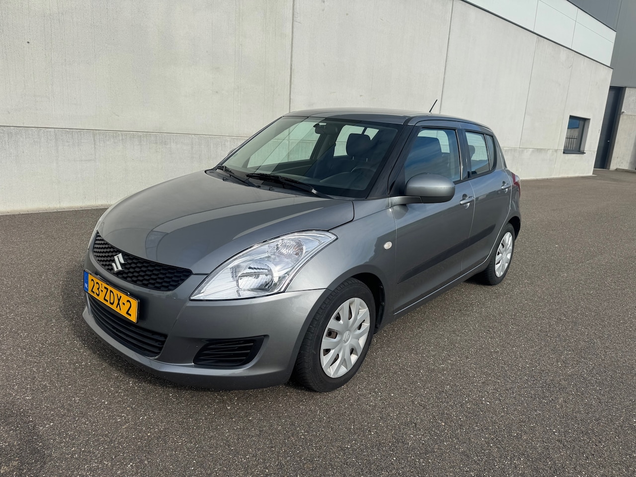 Suzuki Swift - 1.2 Comfort automaat Airco zeer mooi - AutoWereld.nl