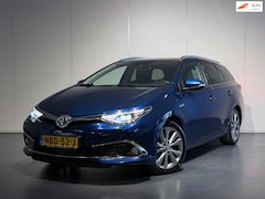 Toyota Auris - 1.8 Hybrid Black Edition /Clima/Cruise/PANO/LED/Keyless/BOTS/LaneAss/Camera/LMV
