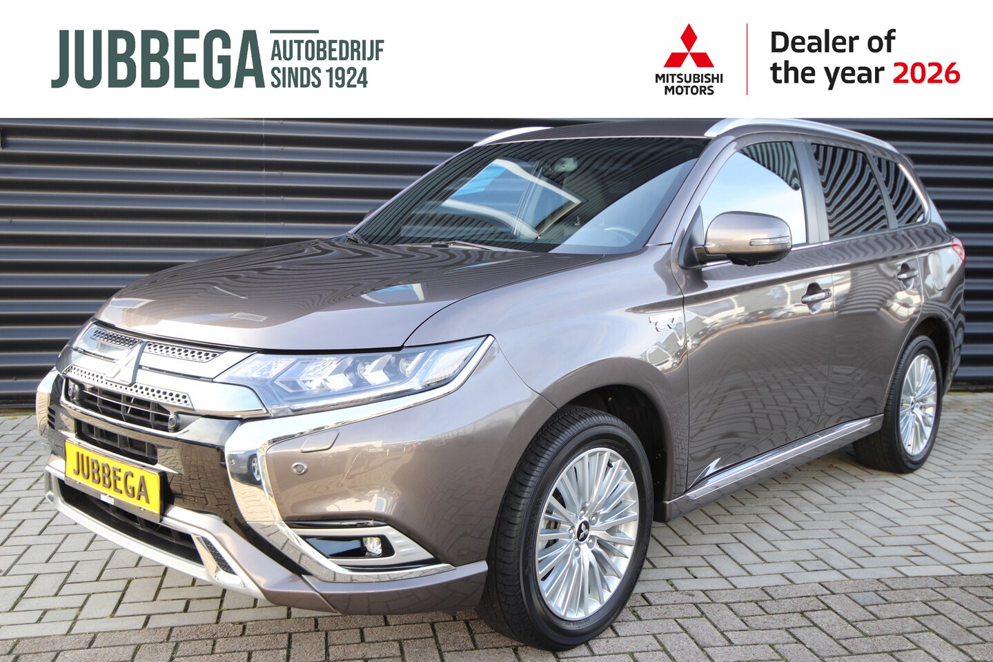 Mitsubishi Outlander - 2.4 PHEV Instyle Trekhaak - AutoWereld.nl
