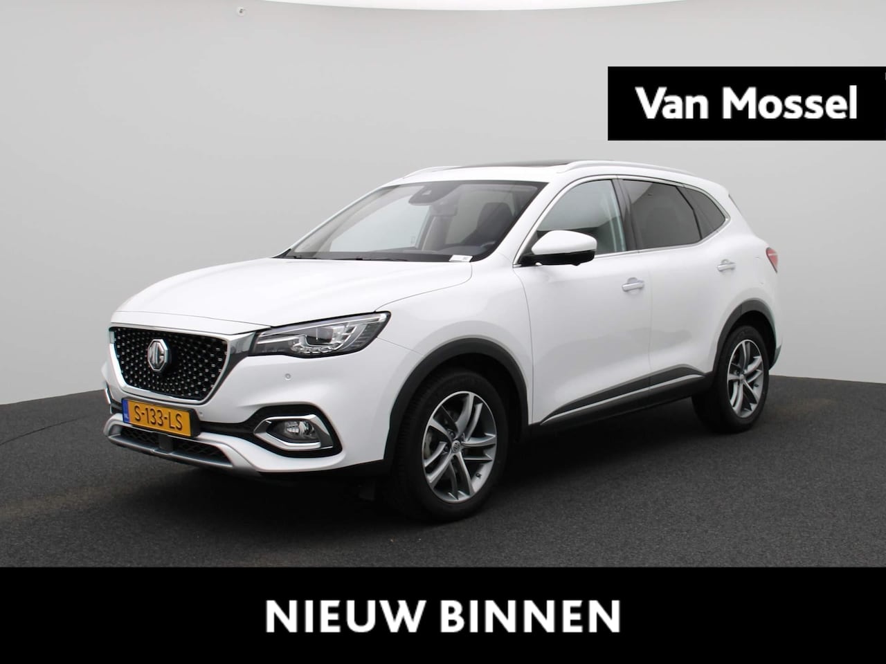 MG EHS - 1.5 TGDI PHEV Aut. Luxury | Panoramadak | Leder | Led Koplampen | 360 Camera | CarPlay | L - AutoWereld.nl
