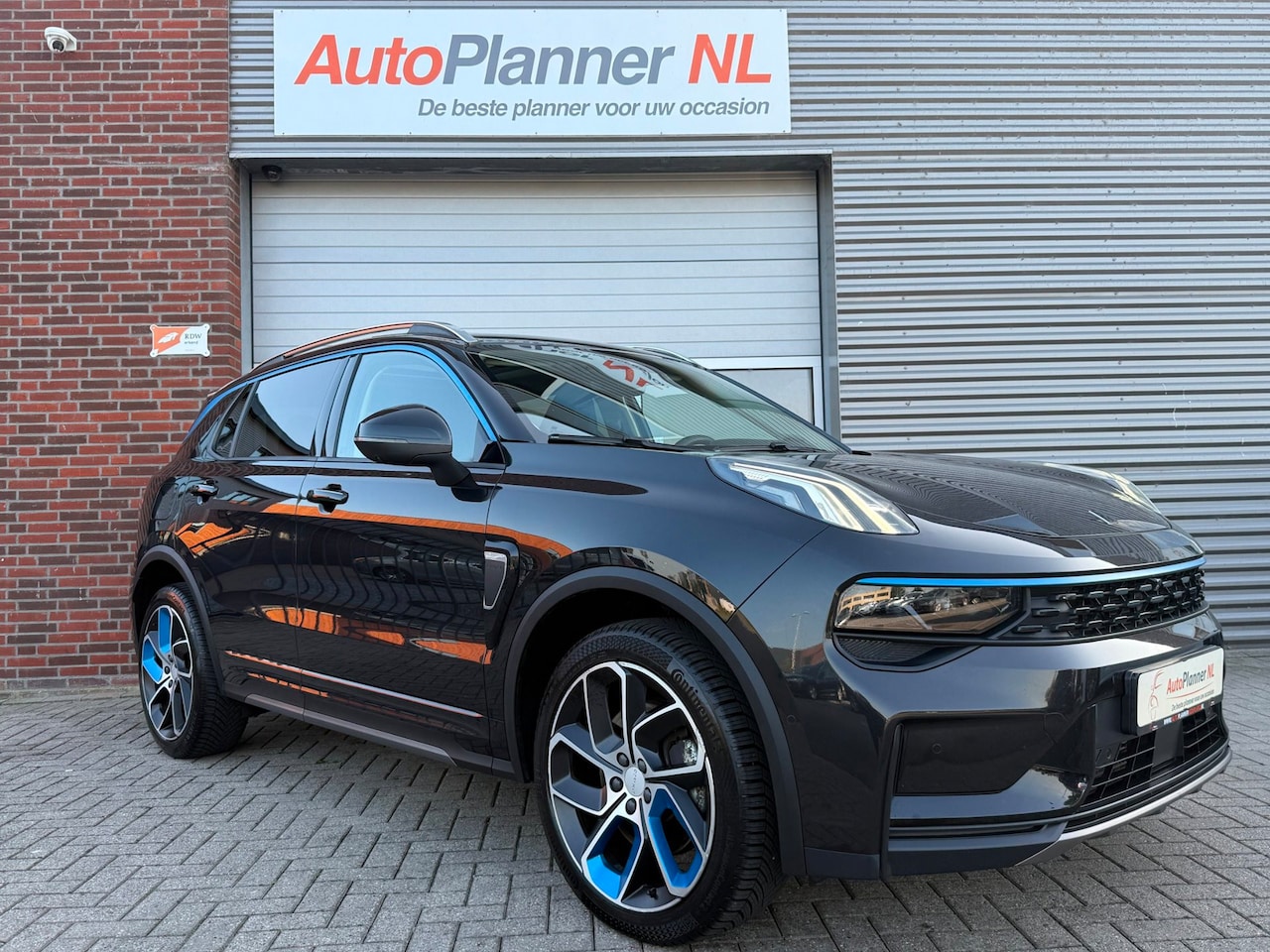 Lynk & Co 01 - 1.5 Plug-in Hybrid! 360° Camera! Pano! Virtual! - AutoWereld.nl