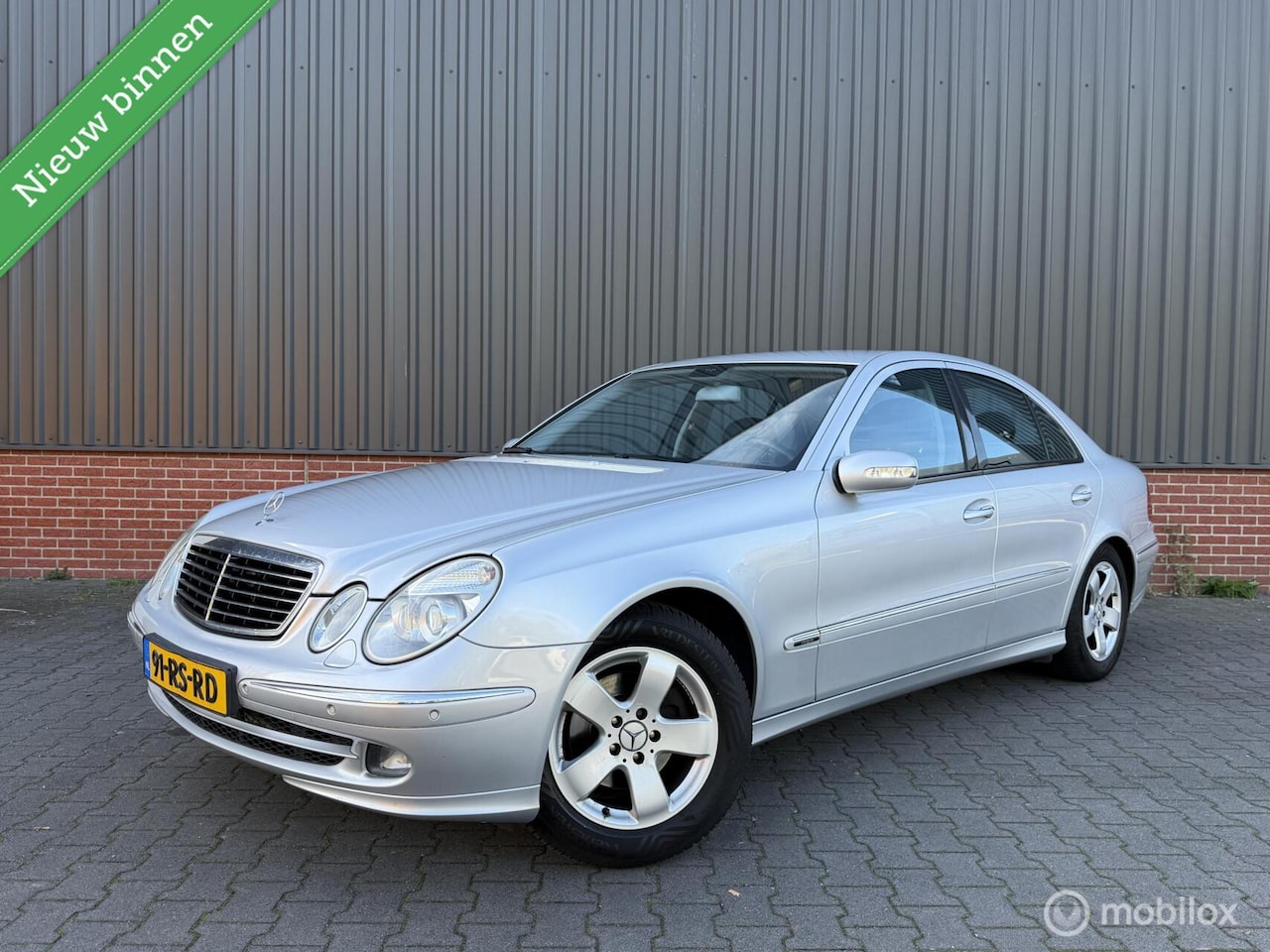 Mercedes-Benz E-klasse - E280 Nap Avantgarde Xenon Navi Leer Cruise - AutoWereld.nl