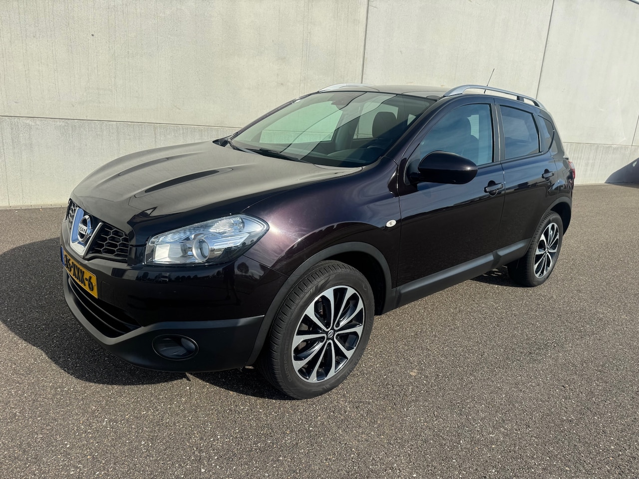 Nissan Qashqai - 1.6 Connect Edition Pano Airco zeer mooi - AutoWereld.nl
