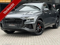 Audi Q8 - 55 TFSI e Sline Quattro Aut*Navi*Pano*Btw