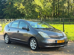 Toyota Prius - 1.5 VVT-i Comfort /Automaat/Cruise/