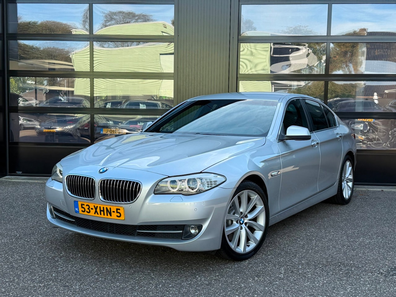 BMW 5-serie - 528i Individual Navi Leder Stoel Verw/Koel - AutoWereld.nl