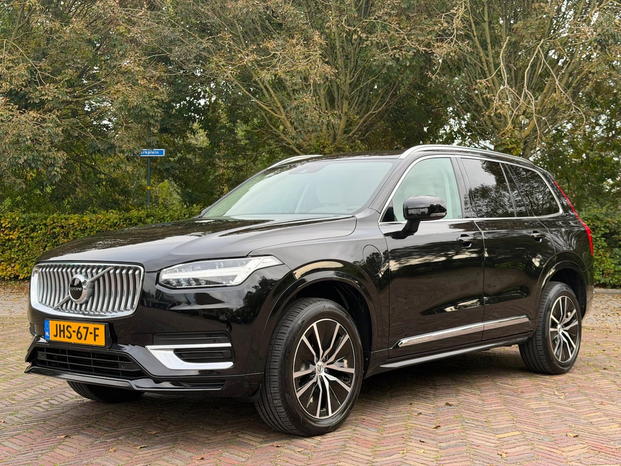 Volvo XC90 - 2.0 T8 Recharge AWD Inscription Expression 2.0 T8 Recharge AWD Inscription Expression, Trekhaak, Beige Leder - AutoWereld.nl