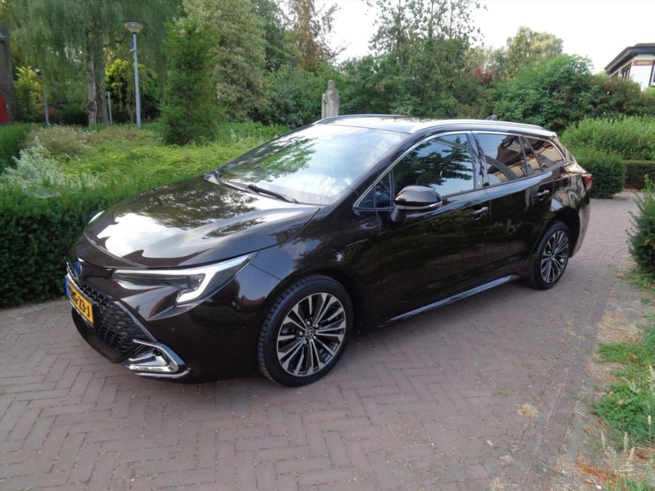 Toyota Corolla Touring Sports - Hybrid 140 Business Plus - AutoWereld.nl