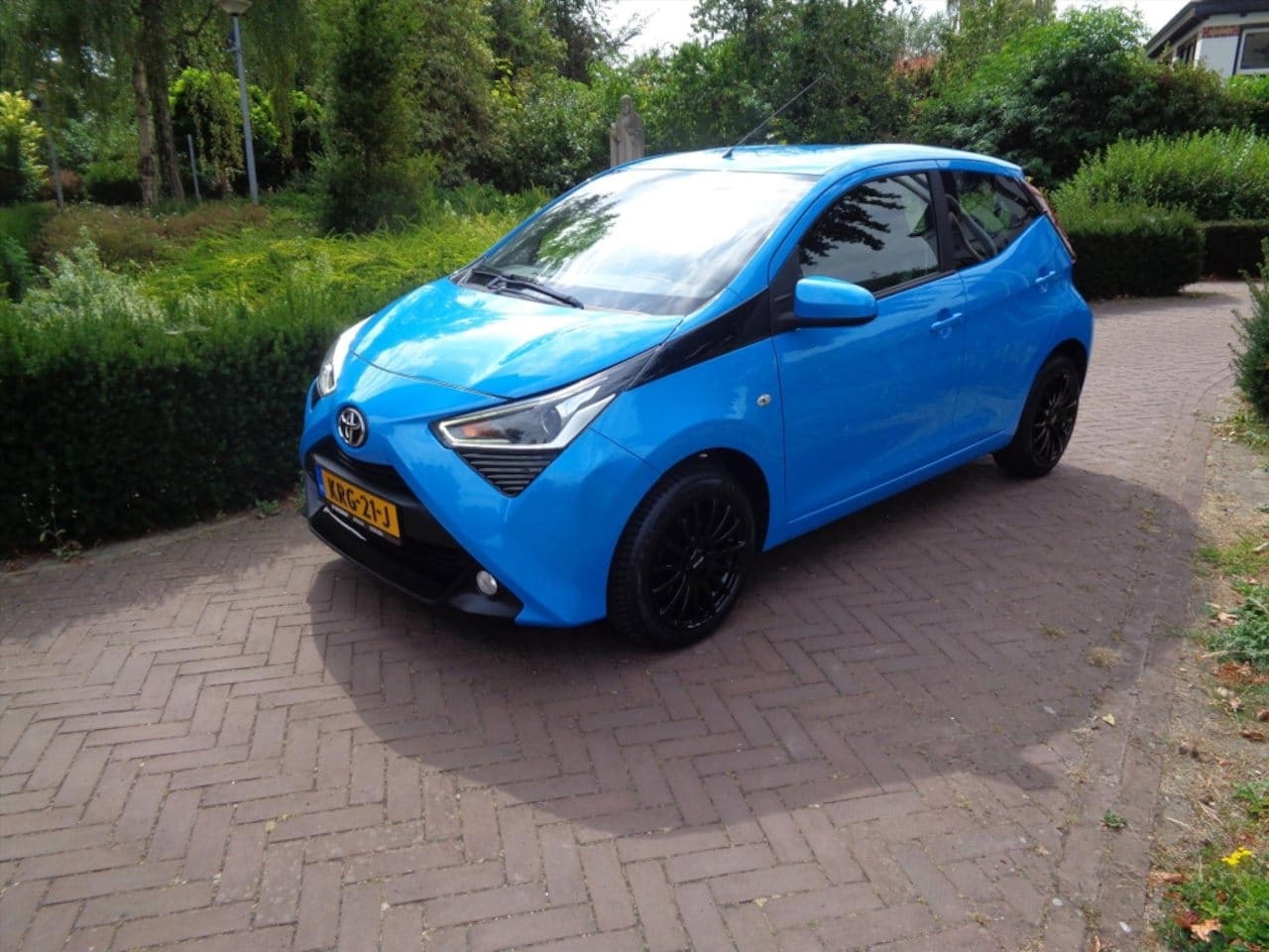 Toyota Aygo - 1.0 VVT-i x-play 1.0 VVT-i x-play - AutoWereld.nl