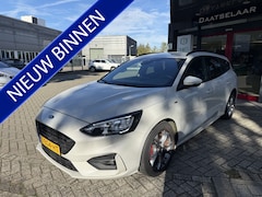 Ford Focus Wagon - 1.0 EcoBoost Hybrid ST Line X Business camera Zeer gave kleur
