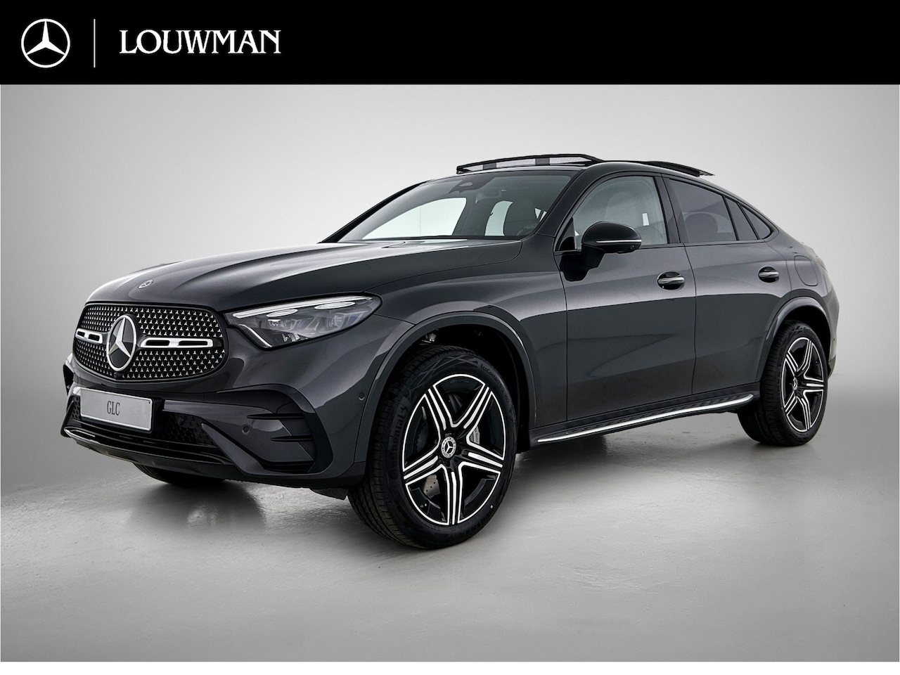 Mercedes-Benz GLC-klasse Coupé - 300e 4MATIC Business Solution AMG | Premium Pakket | Night pakket | Treeplanken | Trekhaak - AutoWereld.nl