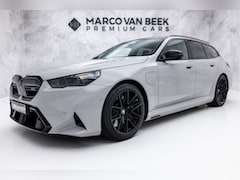 BMW 5-serie Touring - M5 | Kreide | Pano | Carbon | Iconic Glow | E-Trekhaak